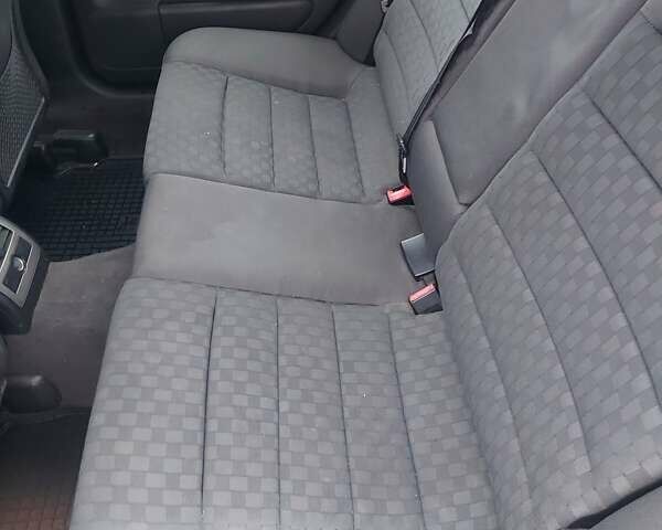 Синий Ауди А6, объемом двигателя 2.5 л и пробегом 252 тыс. км за 4000 $, фото 2 на Automoto.ua