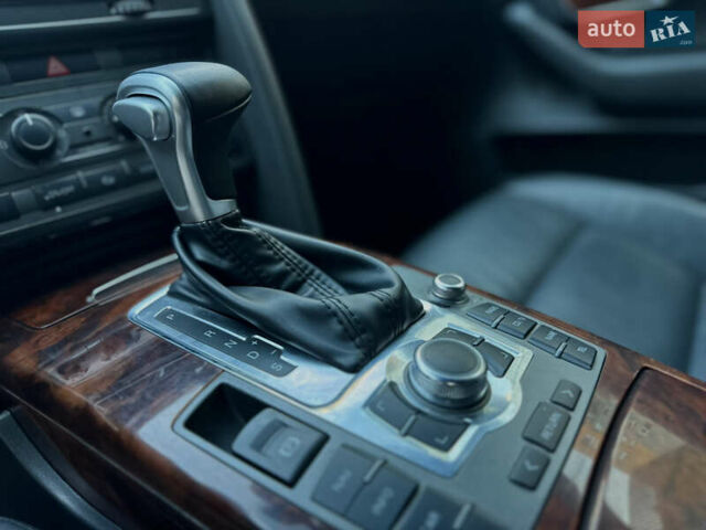 Синий Ауди А6, объемом двигателя 3.2 л и пробегом 238 тыс. км за 6300 $, фото 46 на Automoto.ua