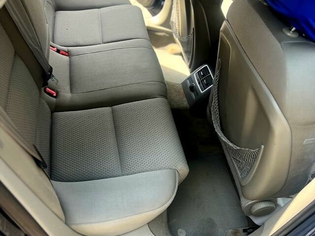 Синий Ауди А6, объемом двигателя 2.7 л и пробегом 240 тыс. км за 5999 $, фото 3 на Automoto.ua