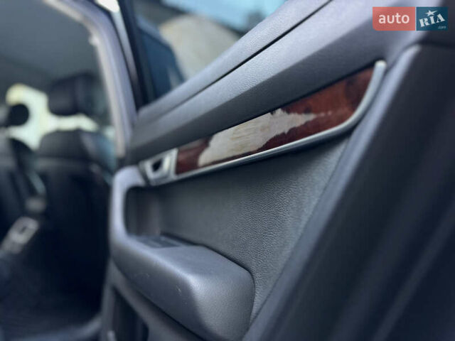 Синий Ауди А6, объемом двигателя 3.2 л и пробегом 238 тыс. км за 6300 $, фото 69 на Automoto.ua