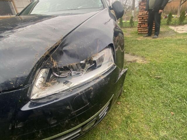 Синий Ауди А6, объемом двигателя 3 л и пробегом 270 тыс. км за 4500 $, фото 5 на Automoto.ua