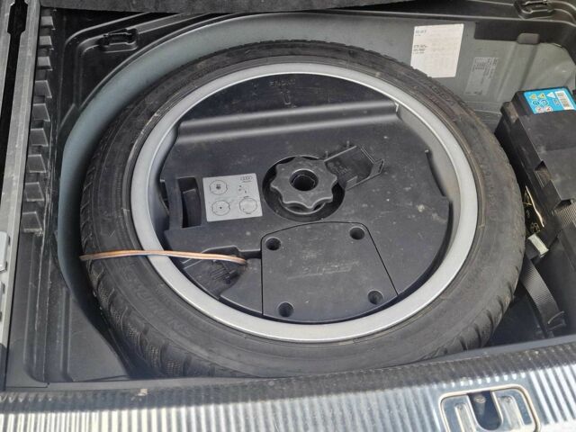 Синий Ауди А6, объемом двигателя 3 л и пробегом 298 тыс. км за 8300 $, фото 22 на Automoto.ua