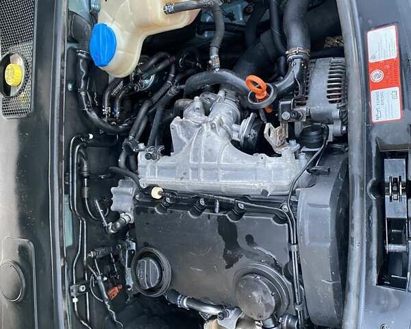 Синий Ауди А6, объемом двигателя 2 л и пробегом 380 тыс. км за 6499 $, фото 12 на Automoto.ua