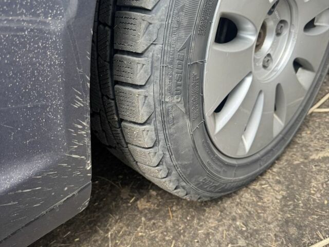 Синий Ауди А6, объемом двигателя 2 л и пробегом 330 тыс. км за 5500 $, фото 1 на Automoto.ua