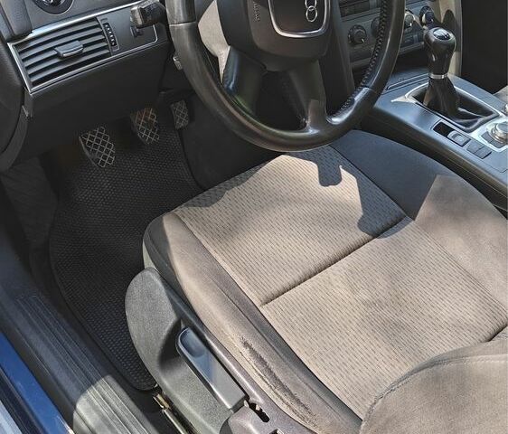 Ауди А6 2007 в Глухове на Automoto.ua Синий Ауди А6, объемом двигателя 2.7 л и пробегом 446 тыс. км за 3850 $, фото 13 на Automoto.ua