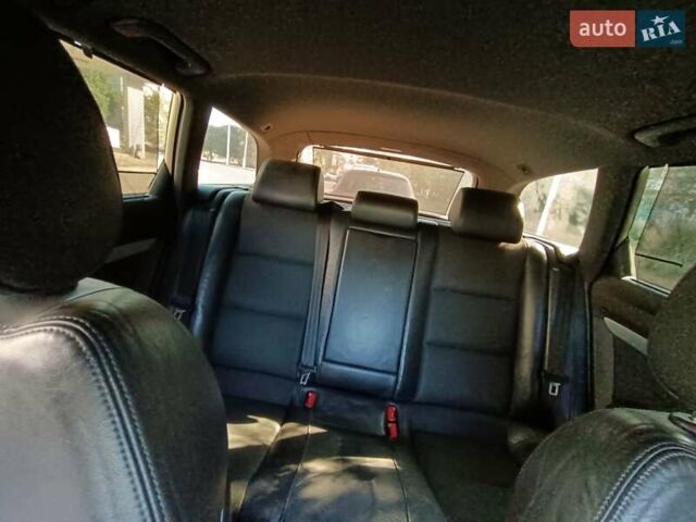 Синий Ауди А6, объемом двигателя 3 л и пробегом 292 тыс. км за 10000 $, фото 6 на Automoto.ua