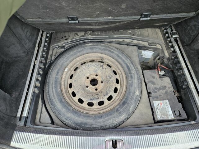 Синий Ауди А6, объемом двигателя 2.7 л и пробегом 400 тыс. км за 3650 $, фото 18 на Automoto.ua