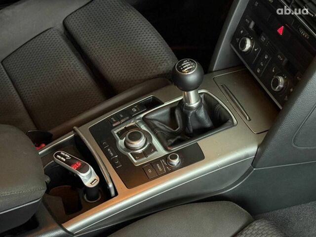 Синій Ауді А6, об'ємом двигуна 2 л та пробігом 335 тис. км за 6490 $, фото 10 на Automoto.ua