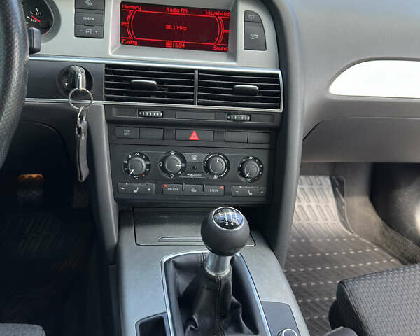 Синий Ауди А6, объемом двигателя 1.97 л и пробегом 345 тыс. км за 8799 $, фото 26 на Automoto.ua