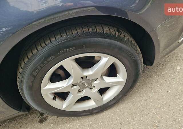 Синій Ауді А6, об'ємом двигуна 1.98 л та пробігом 221 тис. км за 9000 $, фото 5 на Automoto.ua