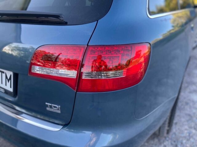Синий Ауди А6, объемом двигателя 3 л и пробегом 315 тыс. км за 8200 $, фото 5 на Automoto.ua
