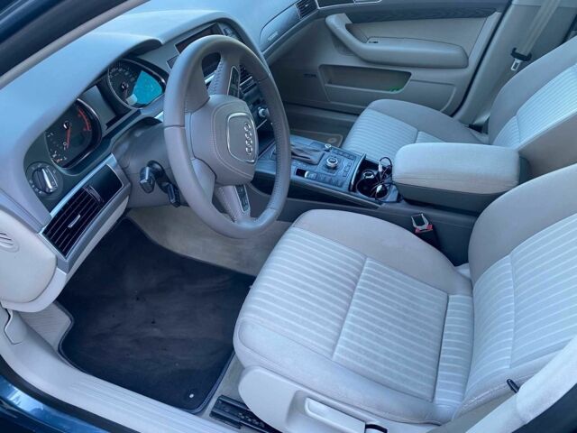 Синий Ауди А6, объемом двигателя 3 л и пробегом 315 тыс. км за 8200 $, фото 12 на Automoto.ua