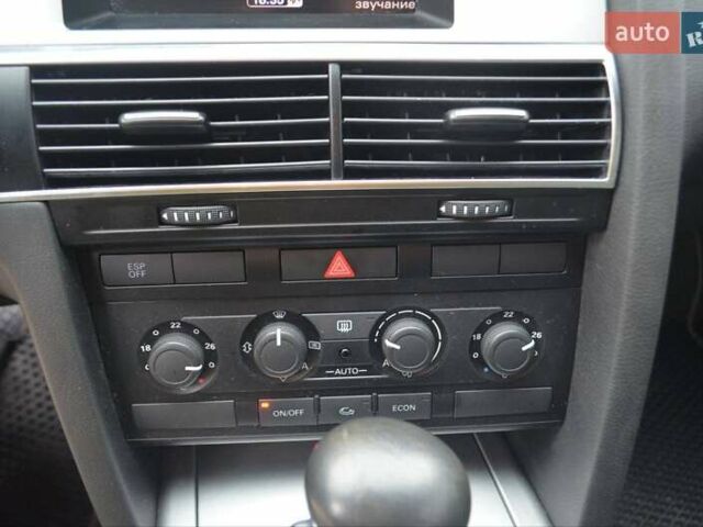 Синий Ауди А6, объемом двигателя 1.97 л и пробегом 272 тыс. км за 9500 $, фото 25 на Automoto.ua