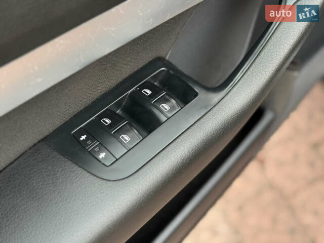 Синий Ауди А6, объемом двигателя 2 л и пробегом 236 тыс. км за 9950 $, фото 33 на Automoto.ua