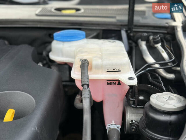 Синий Ауди А6, объемом двигателя 2 л и пробегом 236 тыс. км за 9950 $, фото 55 на Automoto.ua