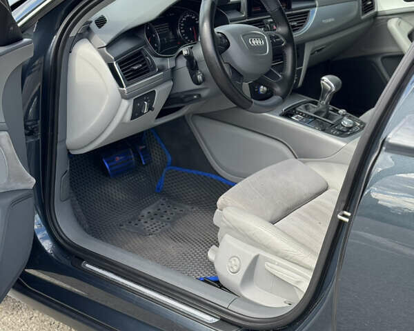 Синий Ауди А6, объемом двигателя 3 л и пробегом 250 тыс. км за 21300 $, фото 16 на Automoto.ua