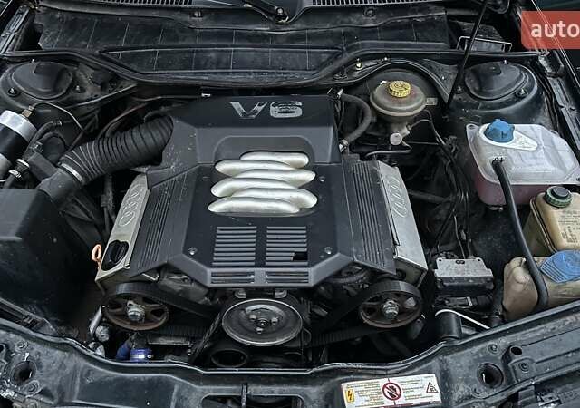 Зеленый Ауди А6, объемом двигателя 2.6 л и пробегом 285 тыс. км за 4000 $, фото 17 на Automoto.ua