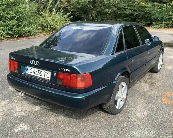 Зеленый Ауди А6, объемом двигателя 2.5 л и пробегом 321 тыс. км за 1388 $, фото 3 на Automoto.ua