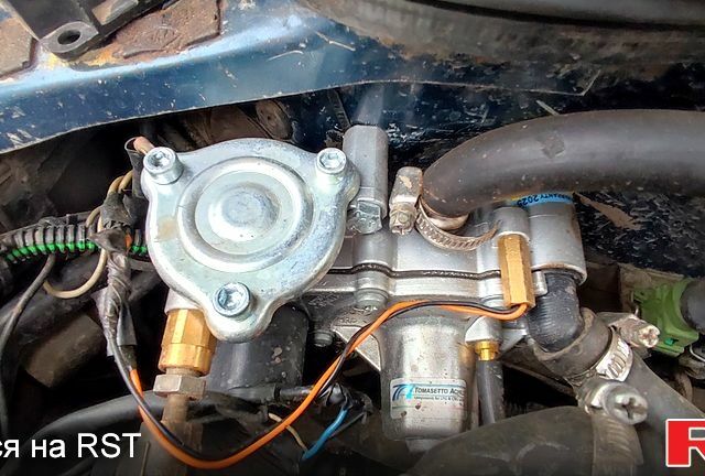 Зелений Ауді А6, об'ємом двигуна 2 л та пробігом 422 тис. км за 3200 $, фото 11 на Automoto.ua