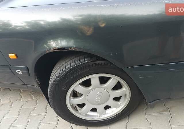 Ауди А6 1995 в Николаеве на Automoto.ua Зеленый Ауди А6, объемом двигателя 2.5 л и пробегом 760 тыс. км за 2500 $, фото 10 на Automoto.ua