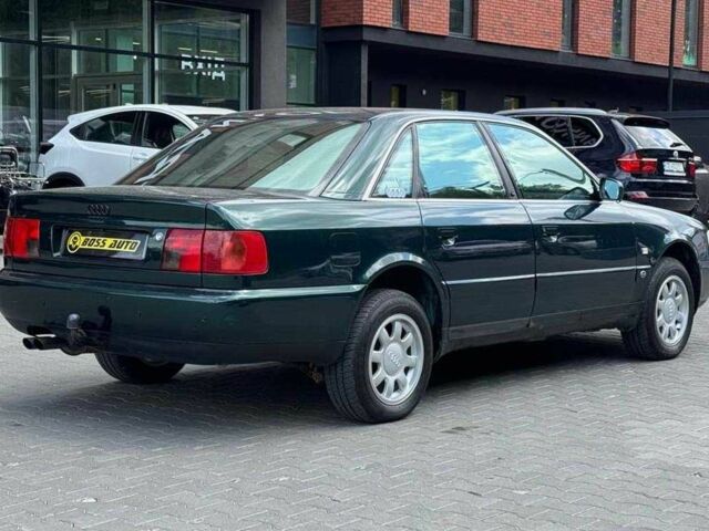 Зеленый Ауди А6, объемом двигателя 2.6 л и пробегом 178 тыс. км за 4700 $, фото 5 на Automoto.ua