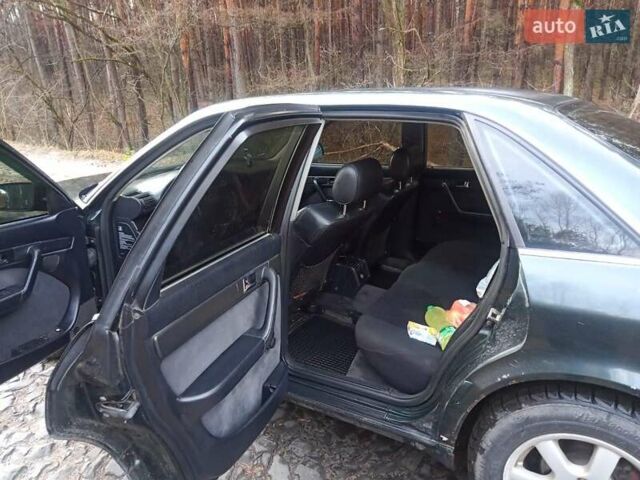 Зеленый Ауди А6, объемом двигателя 2.5 л и пробегом 574 тыс. км за 3900 $, фото 2 на Automoto.ua