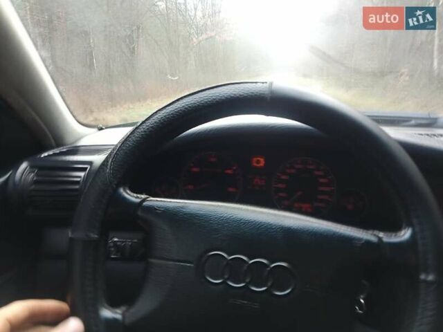 Зеленый Ауди А6, объемом двигателя 2.5 л и пробегом 574 тыс. км за 3900 $, фото 1 на Automoto.ua