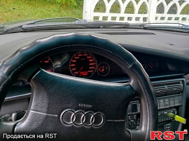 Зеленый Ауди А6, объемом двигателя 2.5 л и пробегом 350 тыс. км за 3700 $, фото 5 на Automoto.ua