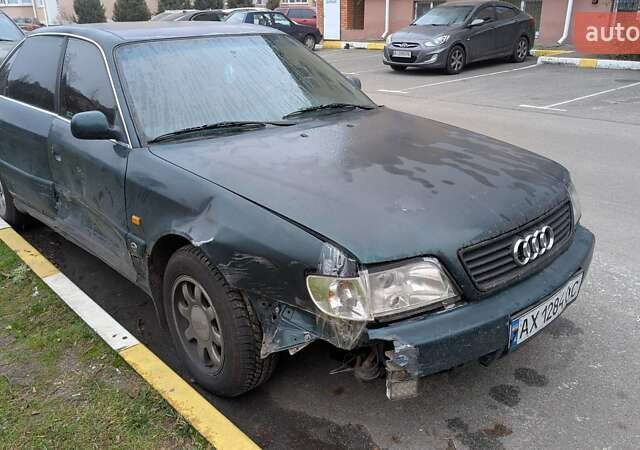 Зеленый Ауди А6, объемом двигателя 2.6 л и пробегом 285 тыс. км за 1200 $, фото 10 на Automoto.ua