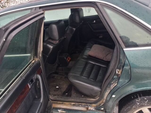 Зеленый Ауди А6, объемом двигателя 2 л и пробегом 480 тыс. км за 2200 $, фото 4 на Automoto.ua