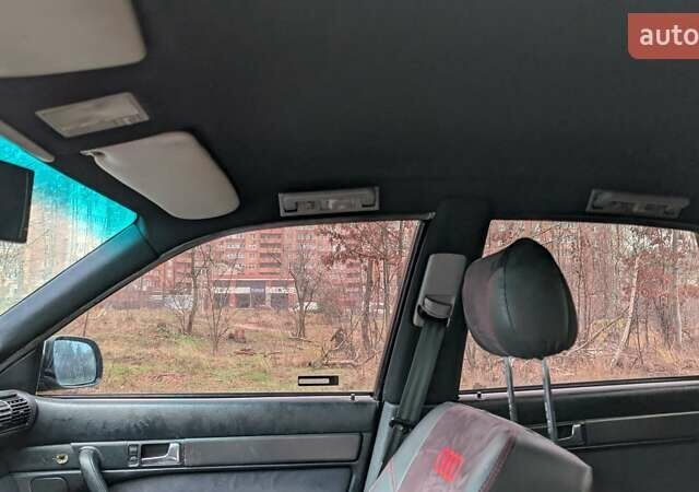 Зеленый Ауди А6, объемом двигателя 2.6 л и пробегом 285 тыс. км за 1200 $, фото 12 на Automoto.ua