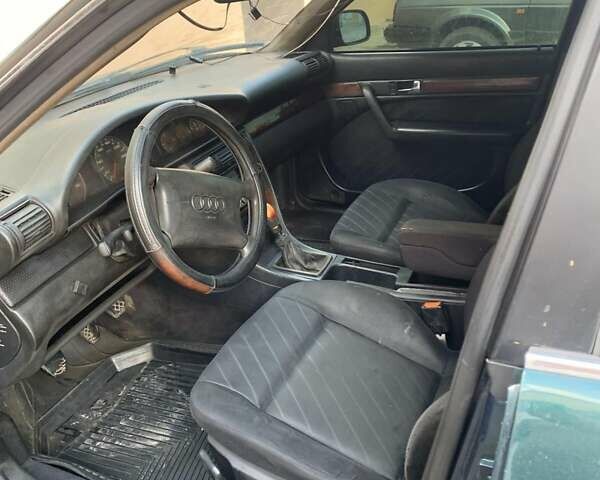 Зеленый Ауди А6, объемом двигателя 2.6 л и пробегом 320 тыс. км за 1350 $, фото 2 на Automoto.ua