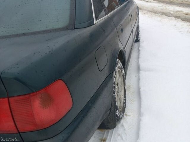 Зеленый Ауди А6, объемом двигателя 2 л и пробегом 480 тыс. км за 2200 $, фото 2 на Automoto.ua