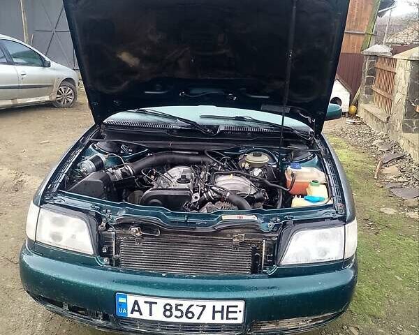 Зеленый Ауди А6, объемом двигателя 1.78 л и пробегом 272 тыс. км за 1800 $, фото 7 на Automoto.ua