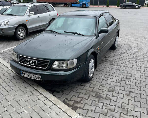 Зелений Ауді А6, об'ємом двигуна 2.31 л та пробігом 240 тис. км за 2200 $, фото 1 на Automoto.ua