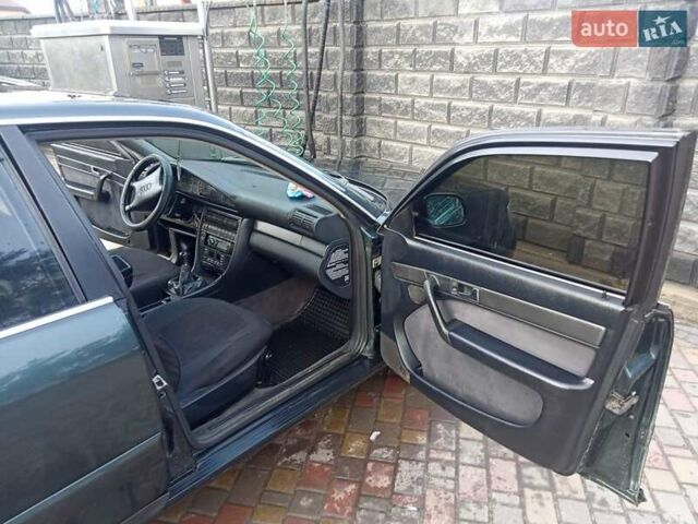 Зеленый Ауди А6, объемом двигателя 2.5 л и пробегом 574 тыс. км за 3900 $, фото 18 на Automoto.ua