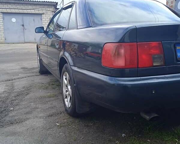 Зелений Ауді А6, об'ємом двигуна 1.8 л та пробігом 337 тис. км за 3700 $, фото 2 на Automoto.ua