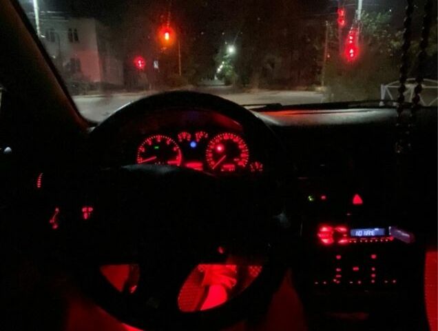 Зеленый Ауди А6, объемом двигателя 2.4 л и пробегом 444 тыс. км за 2750 $, фото 5 на Automoto.ua