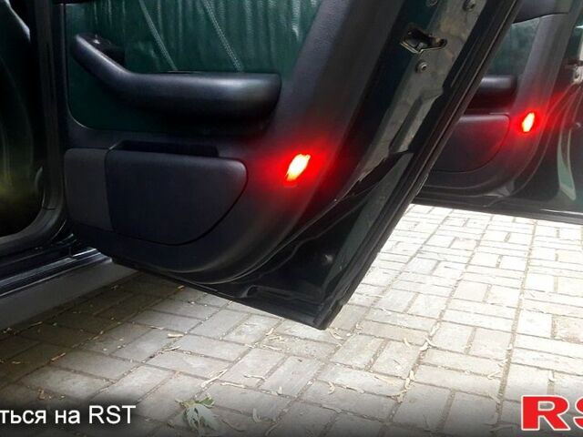 Зеленый Ауди А6, объемом двигателя 2.4 л и пробегом 407 тыс. км за 4650 $, фото 5 на Automoto.ua
