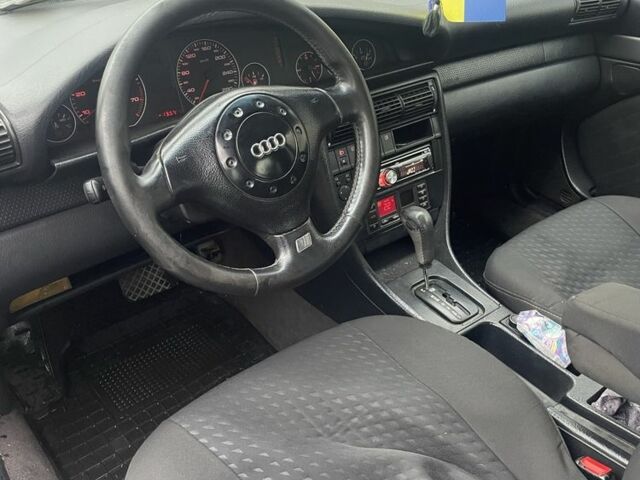 Зелений Ауді А6, об'ємом двигуна 2.6 л та пробігом 370 тис. км за 2100 $, фото 10 на Automoto.ua