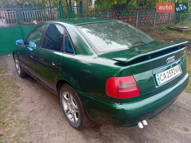 Зеленый Ауди А6, объемом двигателя 1.8 л и пробегом 240 тыс. км за 3000 $, фото 5 на Automoto.ua