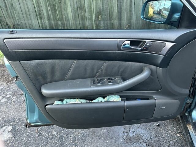 Зеленый Ауди А6, объемом двигателя 2.5 л и пробегом 3 тыс. км за 3700 $, фото 13 на Automoto.ua