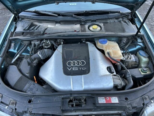 Зеленый Ауди А6, объемом двигателя 2.5 л и пробегом 3 тыс. км за 3700 $, фото 12 на Automoto.ua