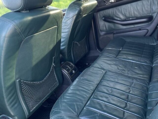 Зеленый Ауди А6, объемом двигателя 2.4 л и пробегом 333 тыс. км за 4100 $, фото 6 на Automoto.ua