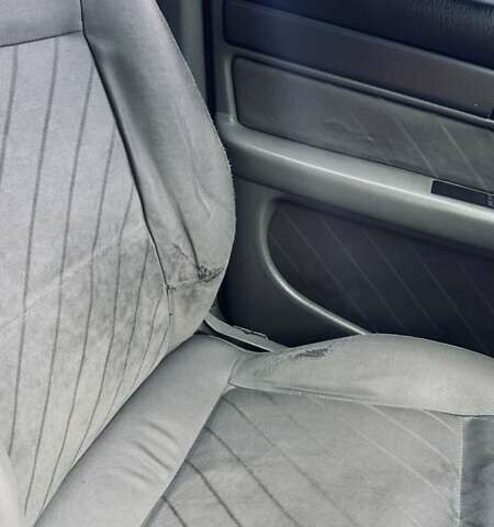 Зеленый Ауди А6, объемом двигателя 2.6 л и пробегом 407 тыс. км за 4000 $, фото 24 на Automoto.ua