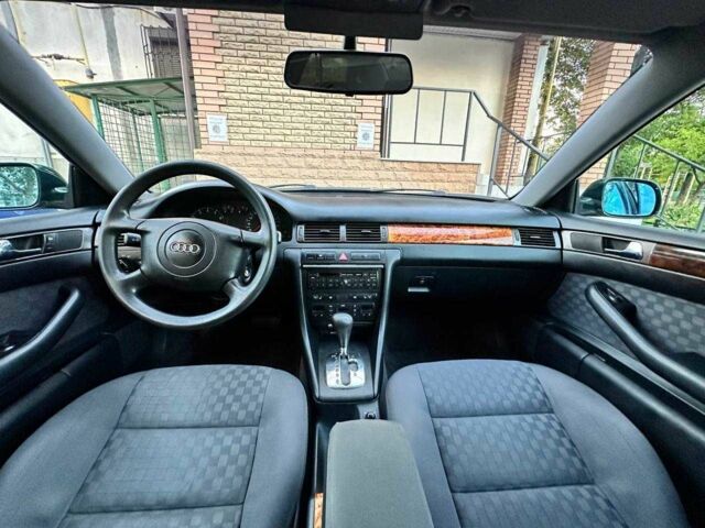 Зелений Ауді А6, об'ємом двигуна 2.4 л та пробігом 218 тис. км за 4300 $, фото 4 на Automoto.ua