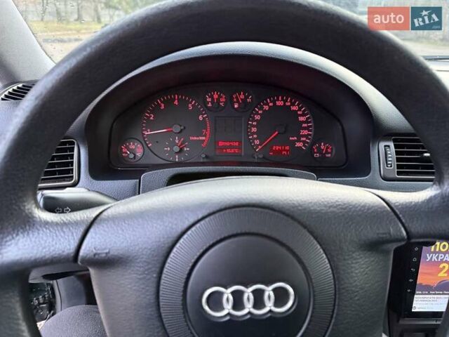 Зеленый Ауди А6, объемом двигателя 1.78 л и пробегом 234 тыс. км за 4500 $, фото 3 на Automoto.ua