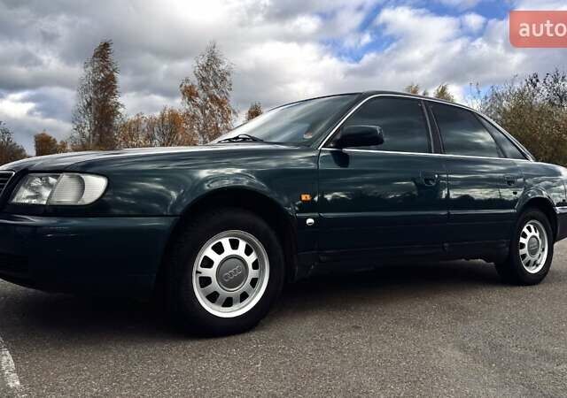 Зеленый Ауди А6, объемом двигателя 2.6 л и пробегом 407 тыс. км за 4000 $, фото 10 на Automoto.ua