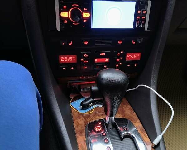 Зеленый Ауди А6, объемом двигателя 2.39 л и пробегом 265 тыс. км за 4600 $, фото 8 на Automoto.ua