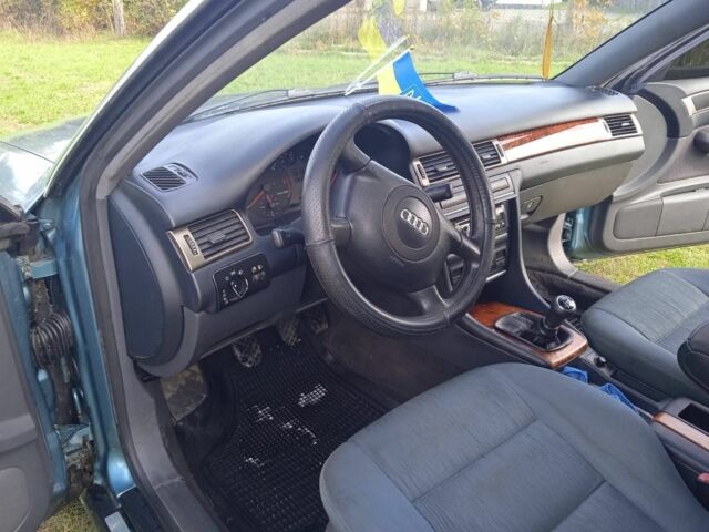 Зелений Ауді А6, об'ємом двигуна 1.9 л та пробігом 360 тис. км за 3870 $, фото 4 на Automoto.ua